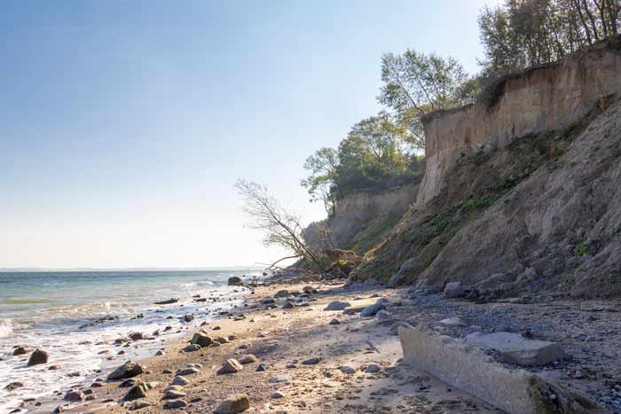 Unterer Wanderweg am Steilufer