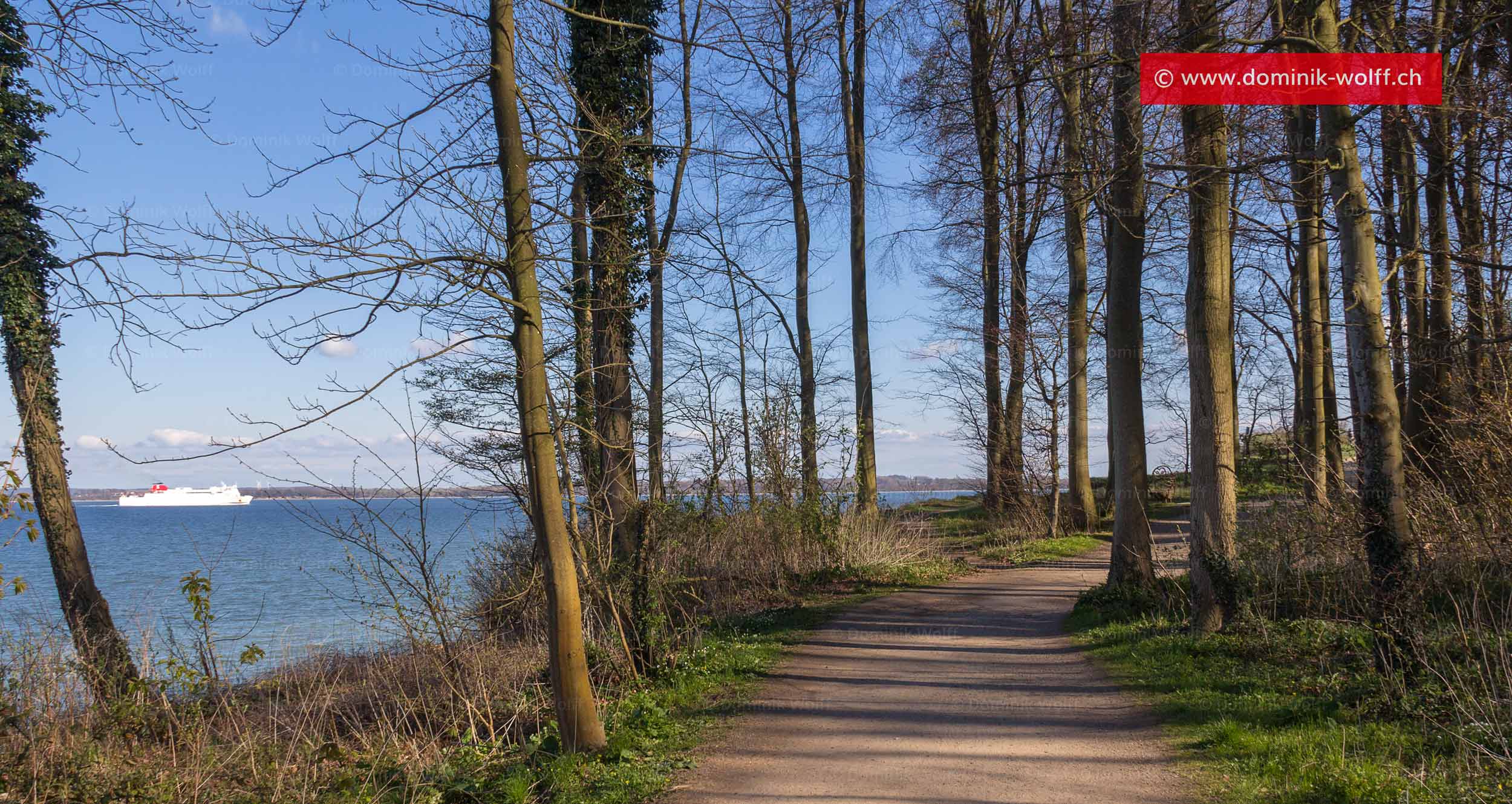 Bild + Foto - Stena-Line nahe Lübeck Travemünde