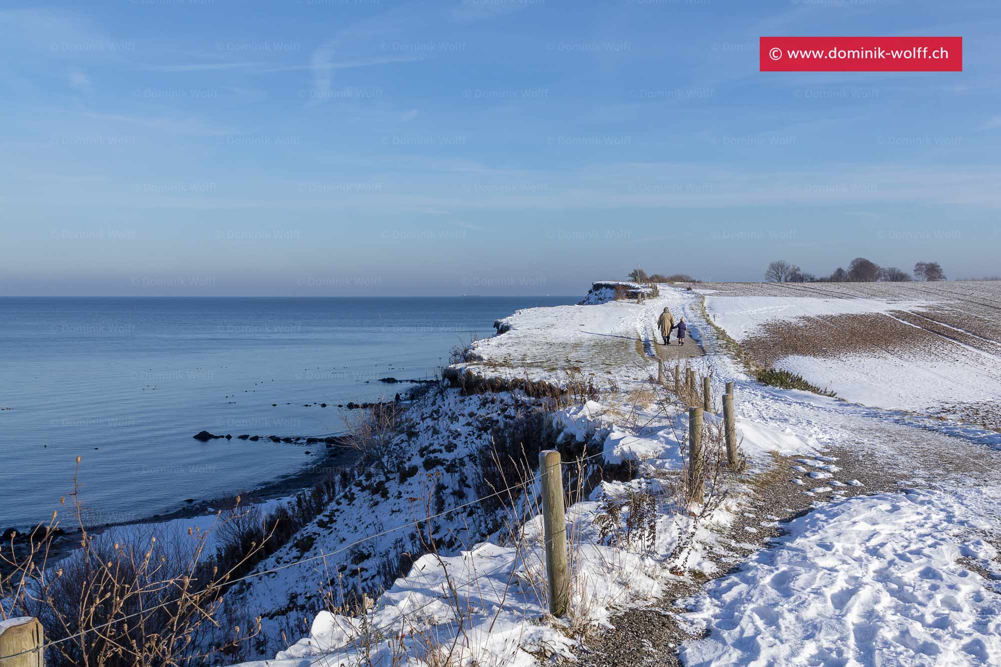 Ruhiger Wintertag am Brodtener Ufer